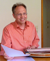 Uwe Schmid